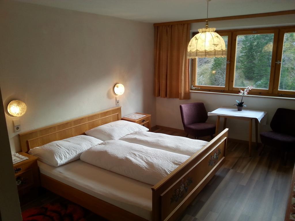 Hotel Gasthof Bergheimat Boden Zimmer foto